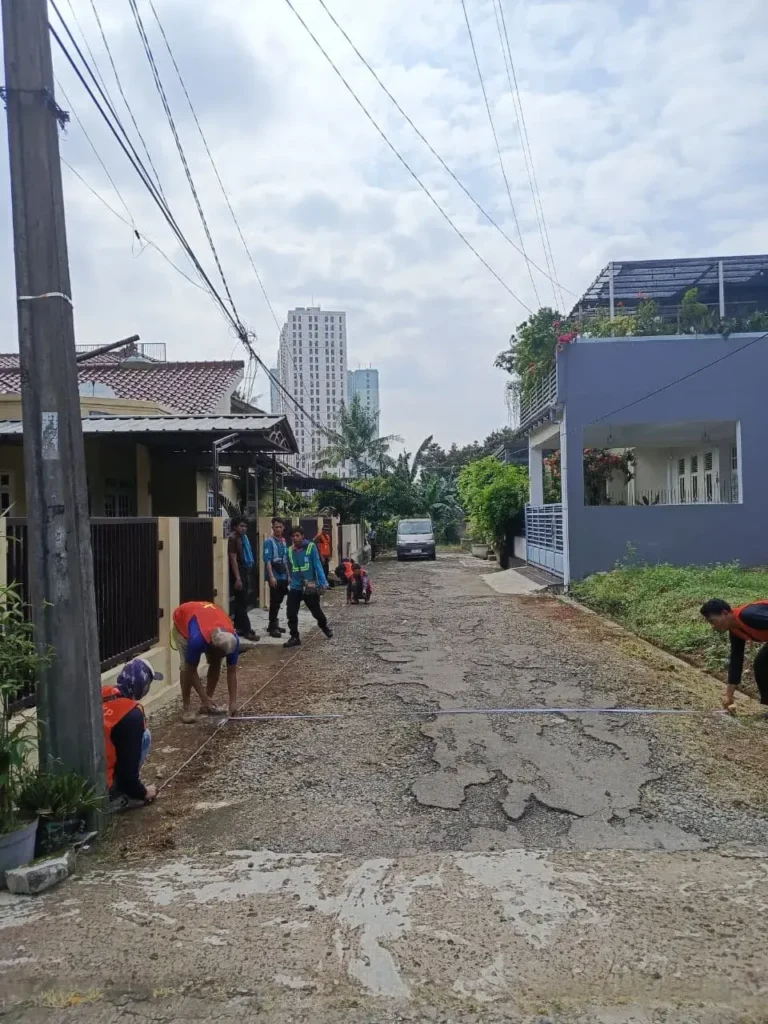 Proyek Pengaspalan di Jakarta Selatan
