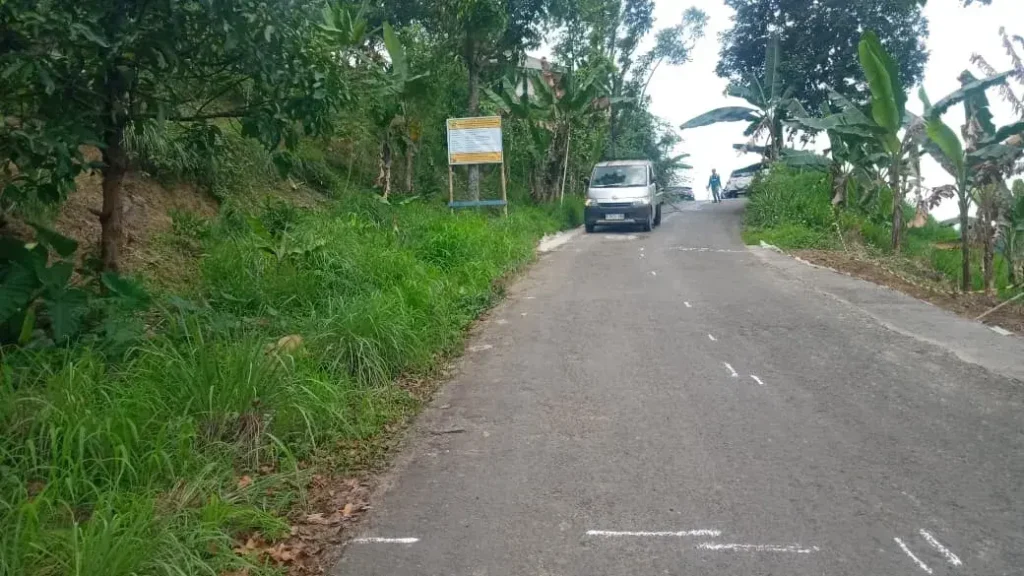 Proyek Pengaspalan di Tangerang